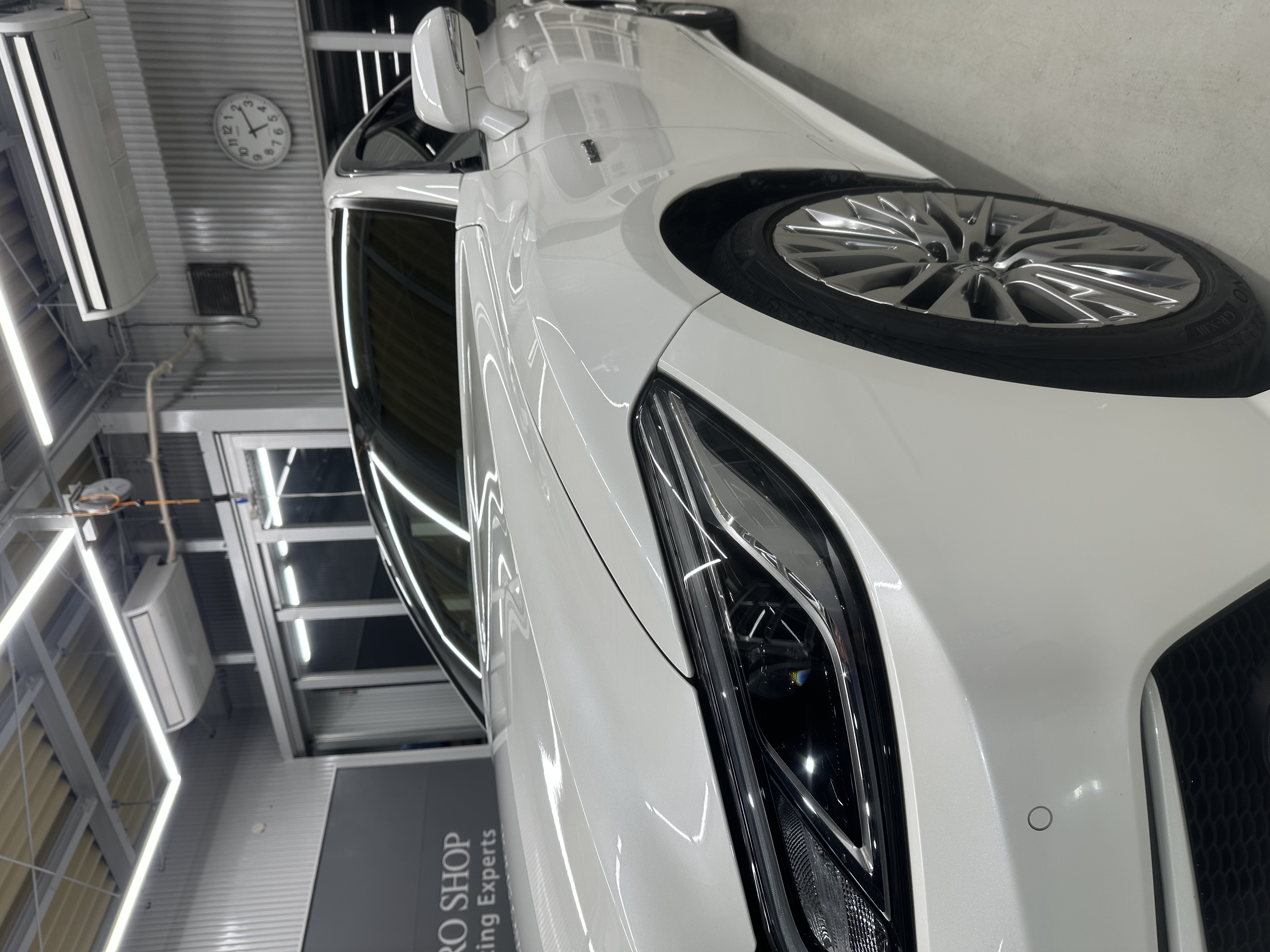 新車・中古車対応の多彩なメニュー