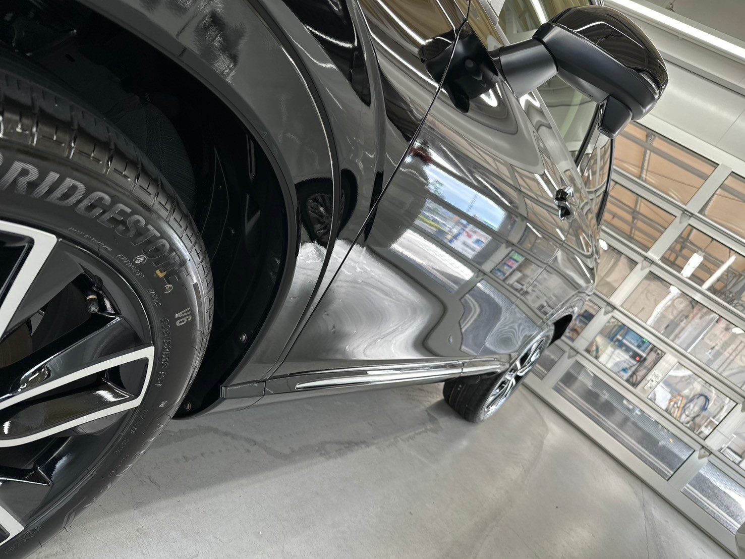 新車以上の艶を実現する技術